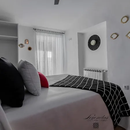 Casa Leyendas De - En Plena Zona Monumental *