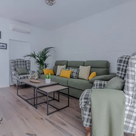 Casa Leyendas De - En Plena Zona Monumental * Caces