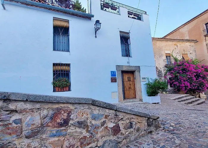 Casa Leyendas De - En Plena Zona Monumental * Caces