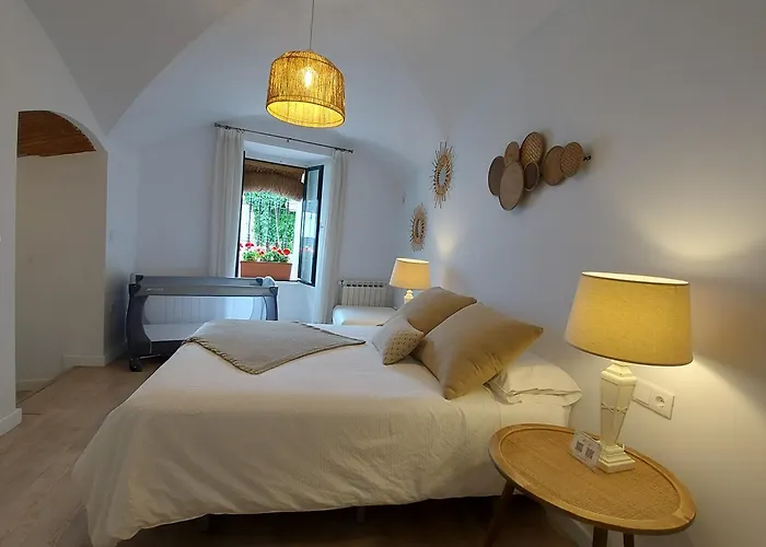 Casa Leyendas De - En Plena Zona Monumental Касерес